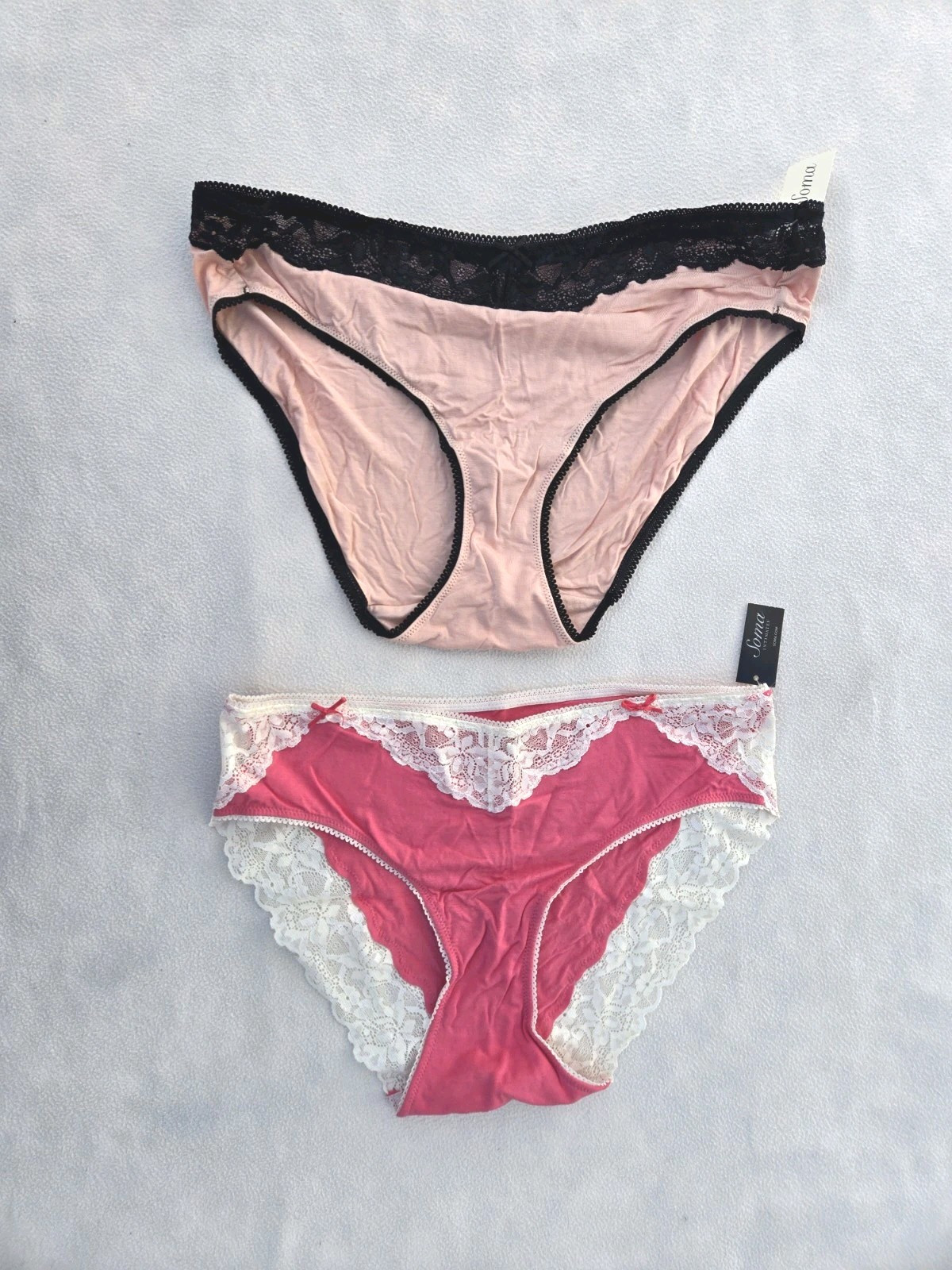 Set of 2 Soma Intimates Bamboo Lace/ Embraceable Lace High Leg Panties XL NWT