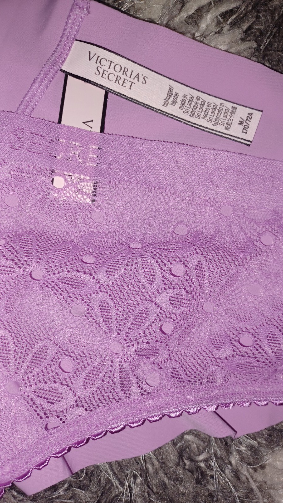 Vs logo/floral lace front no show hiphugger panty NEW SIZE medium lilac