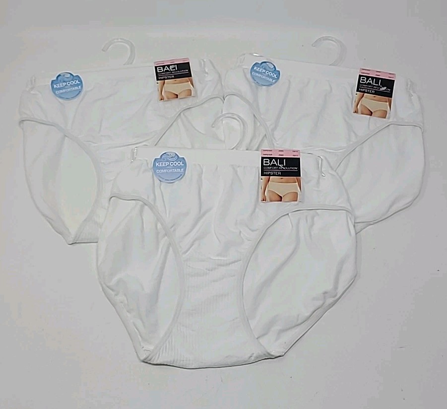 Bali 3 Pairs Hipster Comfort Revolution Seamless Panties 10/11 White 2990 NWT
