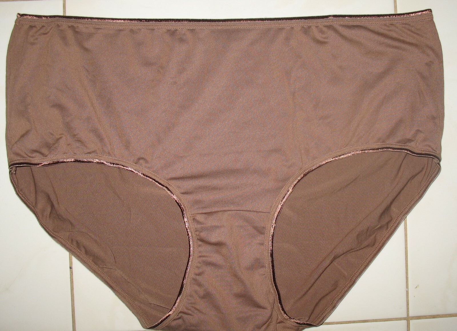 RN #52469 – NEW – XXL / 9 – BROWN – POLY STRETCH PANTY BRIEF – 6″ SIDES