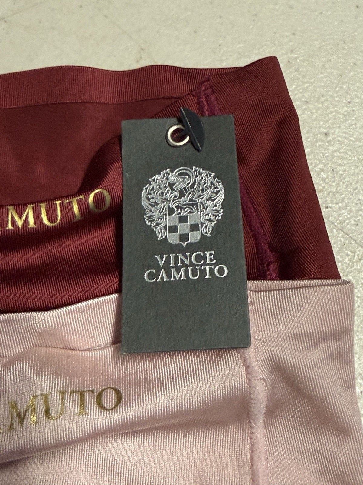 Vince Camuto 3 Pack Women’s XL No Show Bikini Panties Black Pink Red Maroon