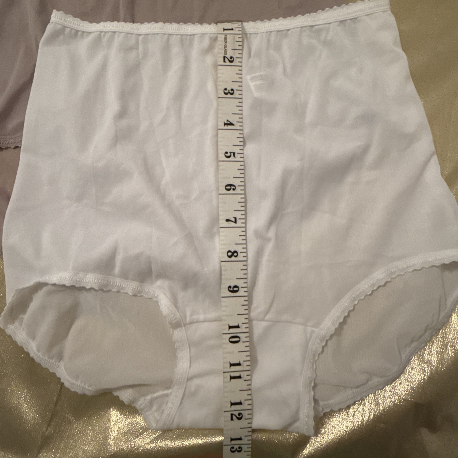 NEW 2 Pair of Bali Skimp Scamp Briefs Panties #2633 Neutral Colors Size Large