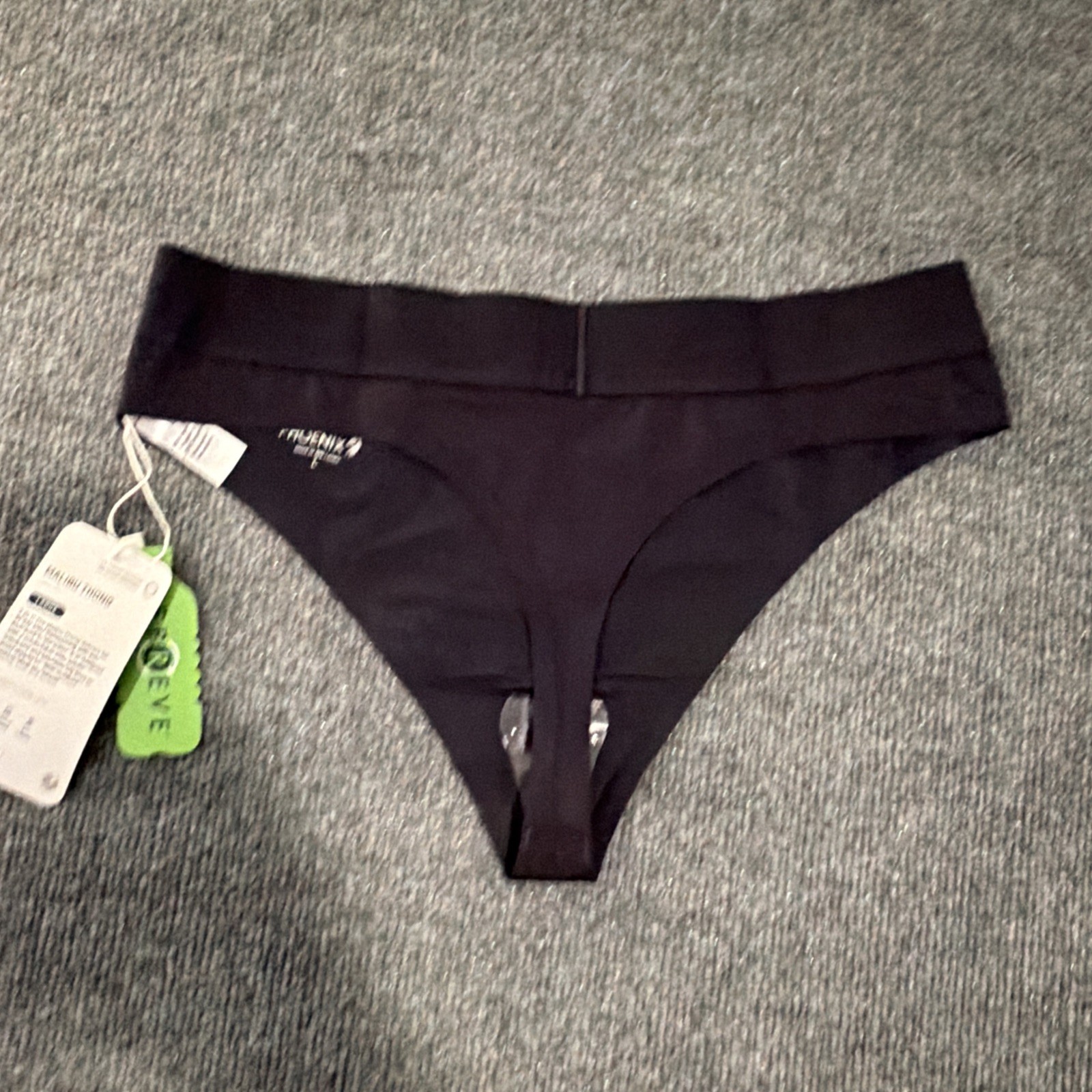Phoenix Activewear & Intimates Women’s Panties Malibu Thong Black Large #176