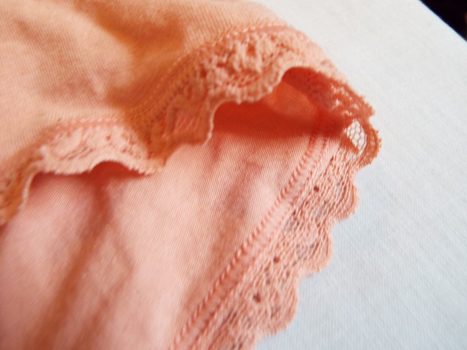 NWT Victoria’s Secret Lace Trim Cotton Lace Waist Cheeky Panty Just Peachy XL