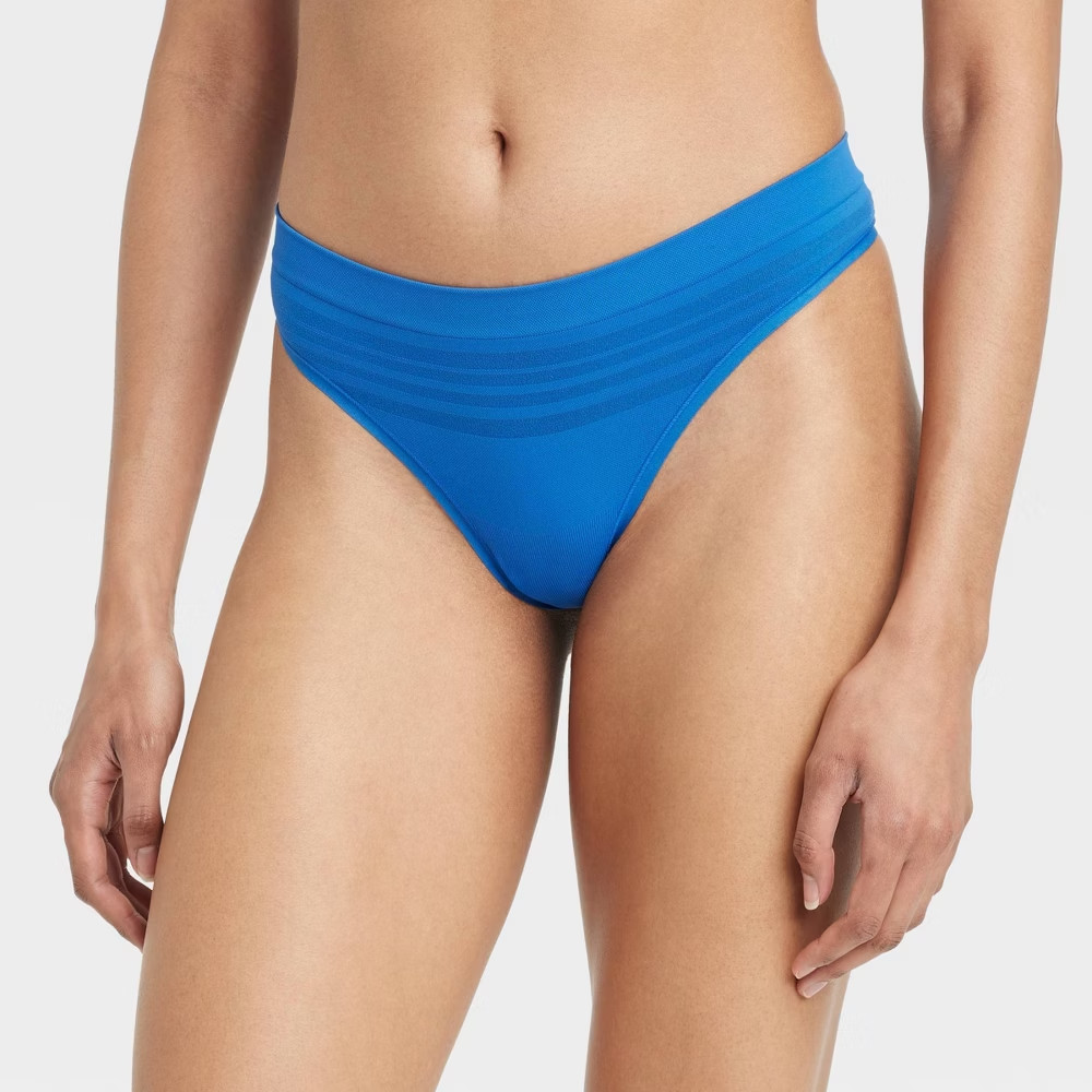 Auden Womens Size Medium 8/10 Seamless Thong Underwear Panty in Blue 2070