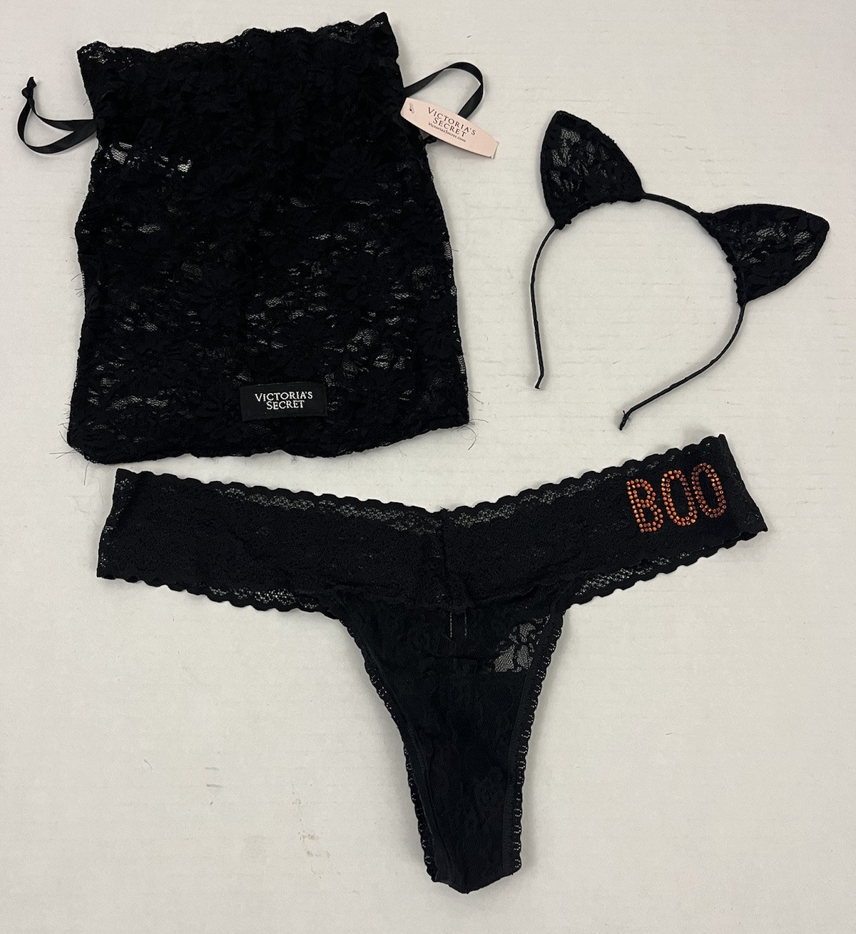 Victoria’s Secret Women’s OS Halloween Kitty Cat Black Lace Thong Cat Ears Set