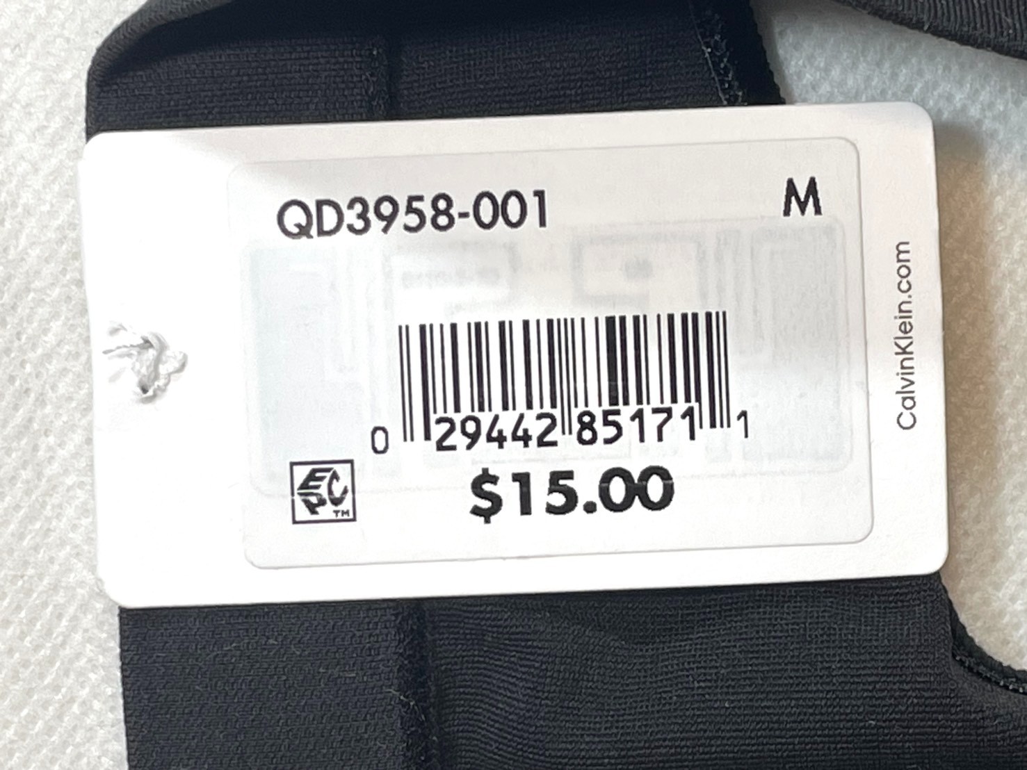 NWT Calvin Klein Women’s M Bonded Flex Thong Underwear QD3958 Black