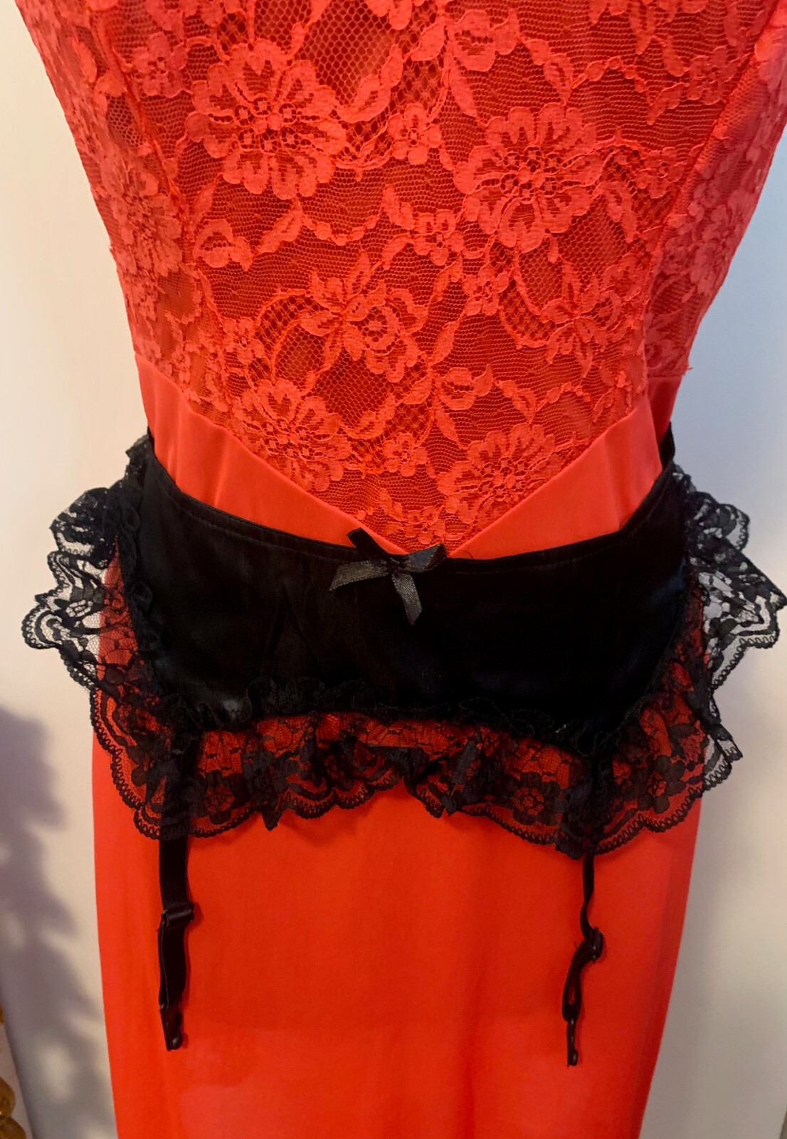 PANTIES RED NICKER VINTAGE style FRILLY NEW TAGS 8X SATIN LACE +1 FREE STOCKINGS