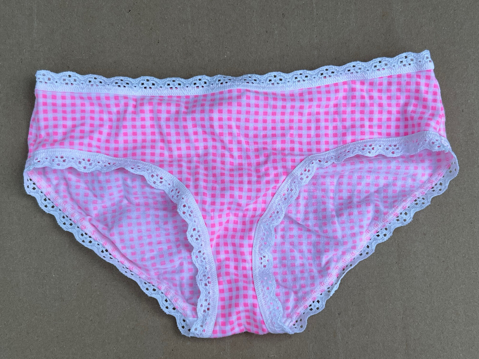 VINTAGE VICTORIA’S SECRET GINGHAM PINK CHECKED COTTON HIPHUGGER RUFFLE PANTY NEW