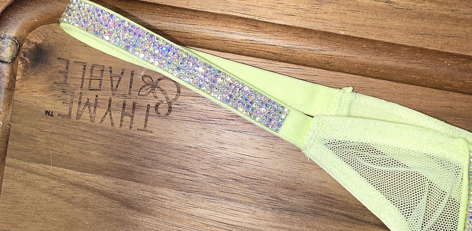 Victoria’s Secret Very Sexy Sheer Shine Thong Panty Citron Glow Size LARGE