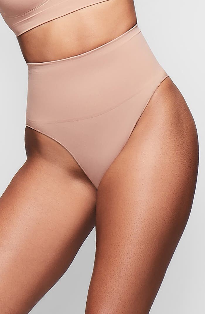SKIMS Core Control Briefs Size XXS/XS $32