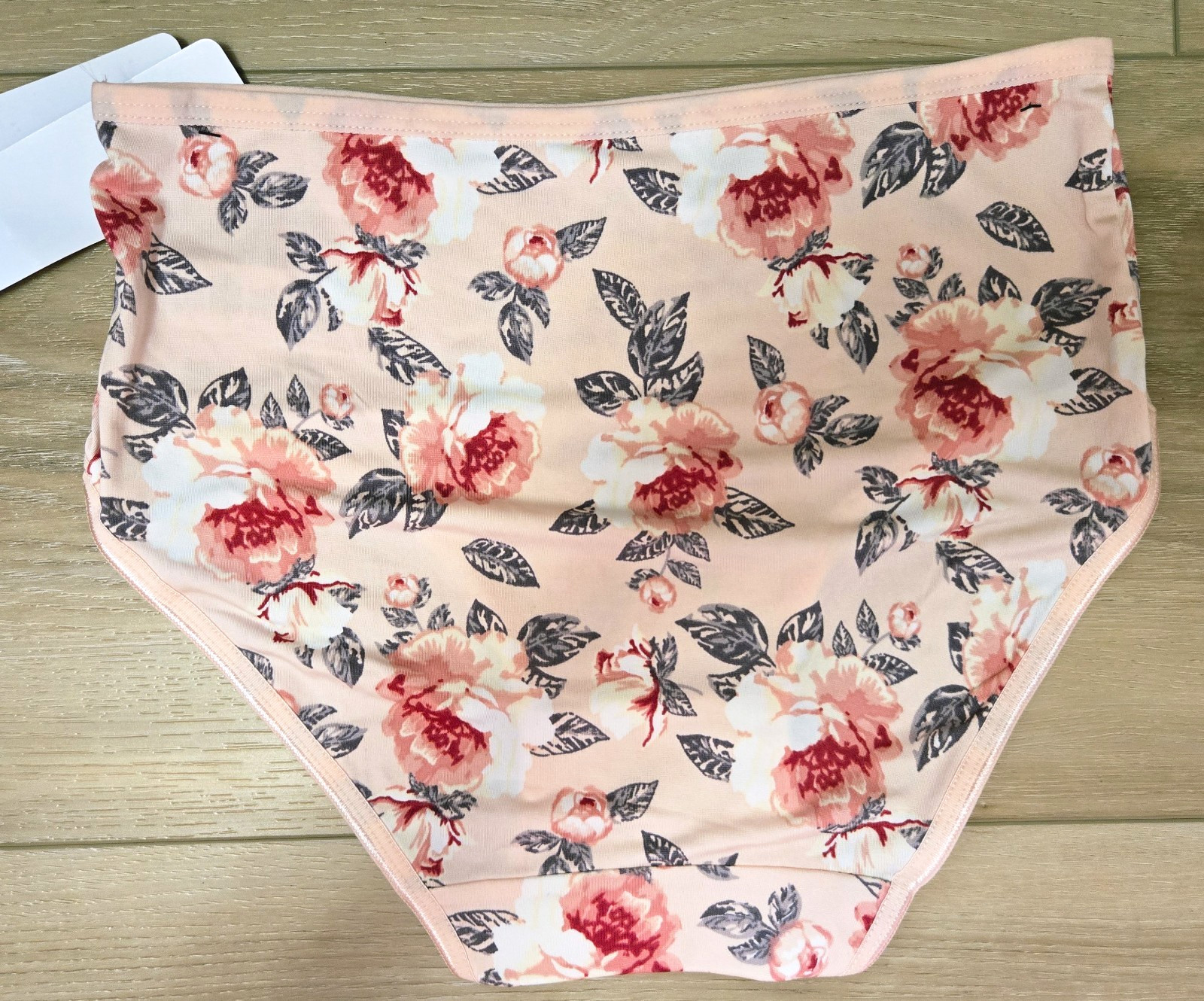 NWT Kathy Ireland Intimates Pink Floral Silky Smooth High-Rise Brief Panties L