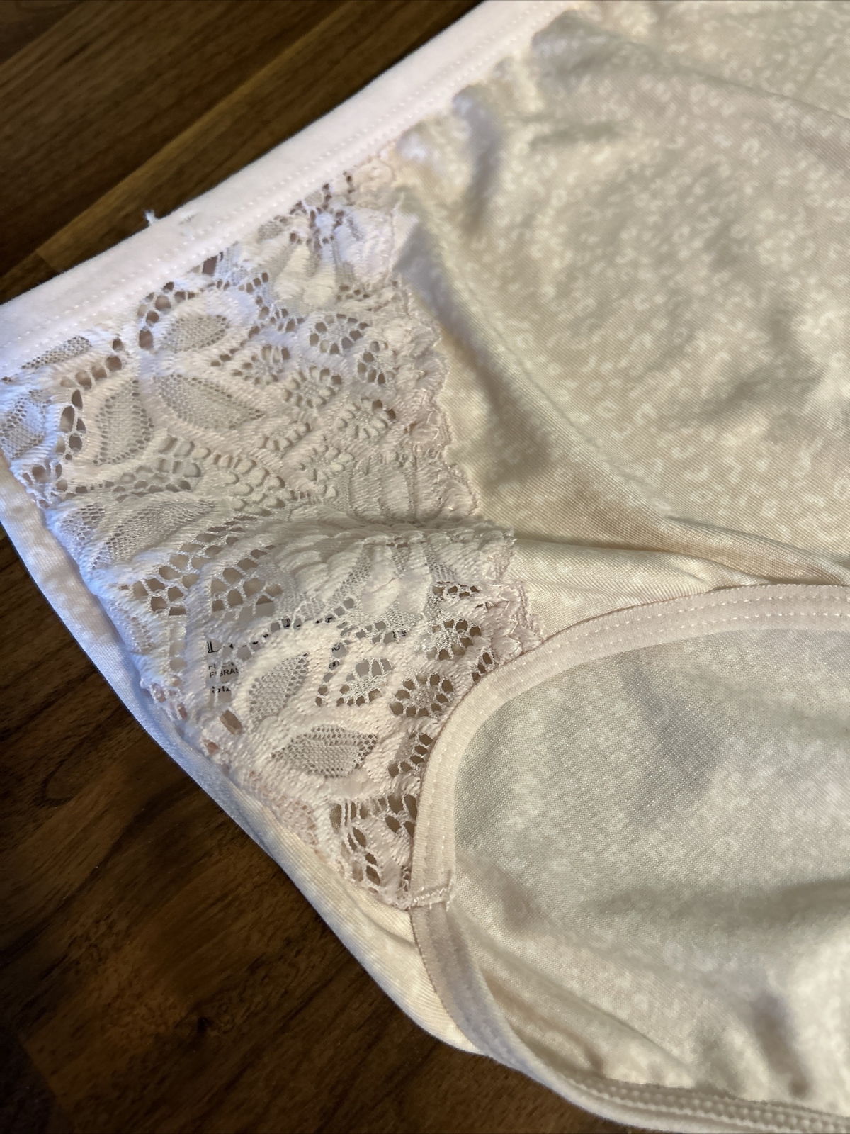 Delta Burke Intimates Panties Women’s Hi Rise Lace Spandex Brief