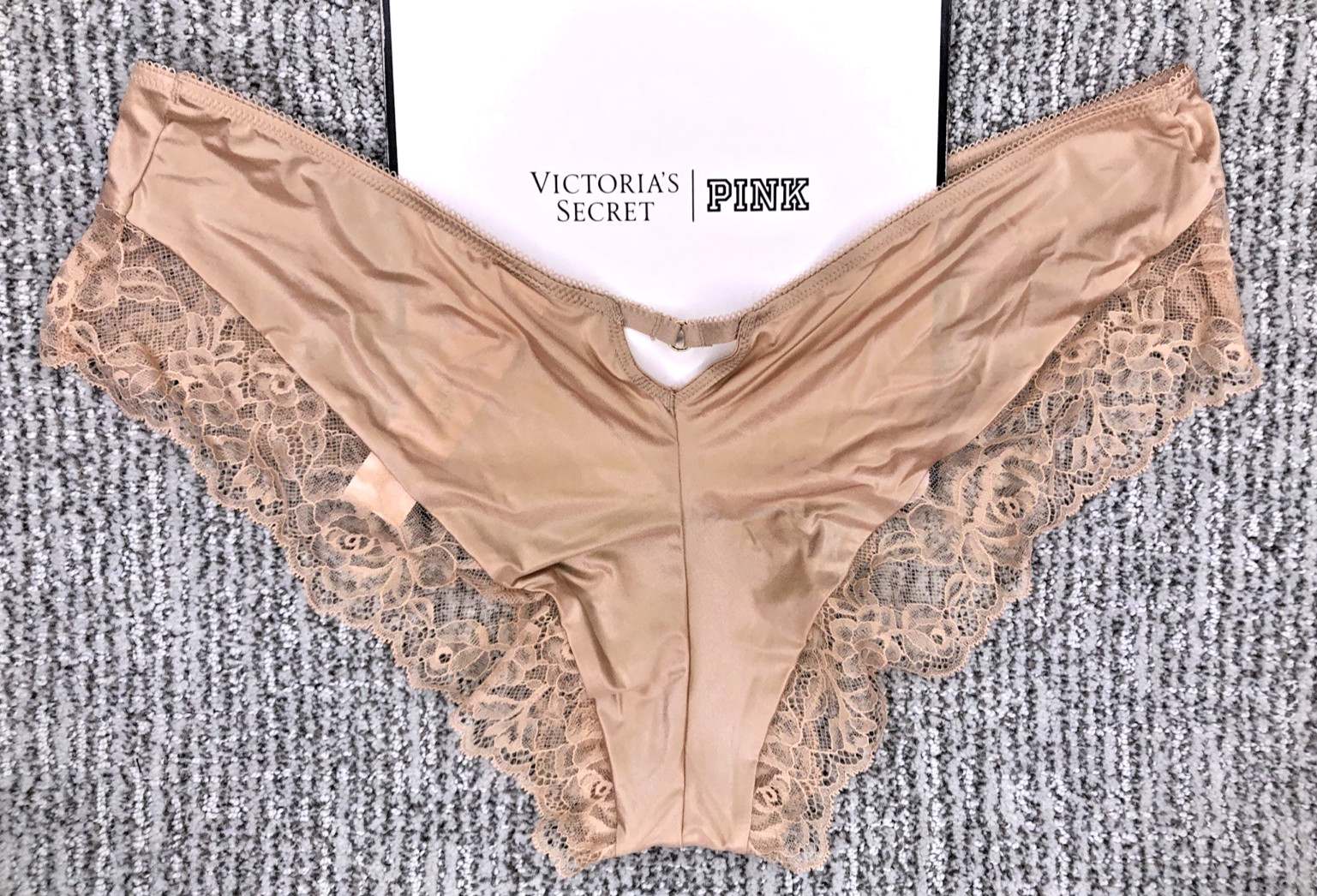 Victoria’s Secret Very Sexy NWT Small Beige Lace Trim High Leg Cheeky Panty