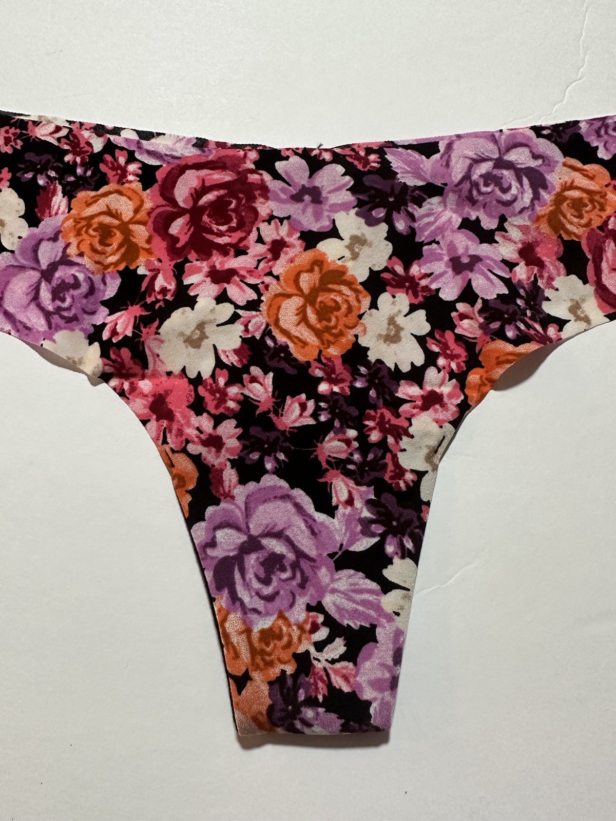 PINK Victoria’s Secret Multicolor Floral Seamless Thong Panty Small NWT