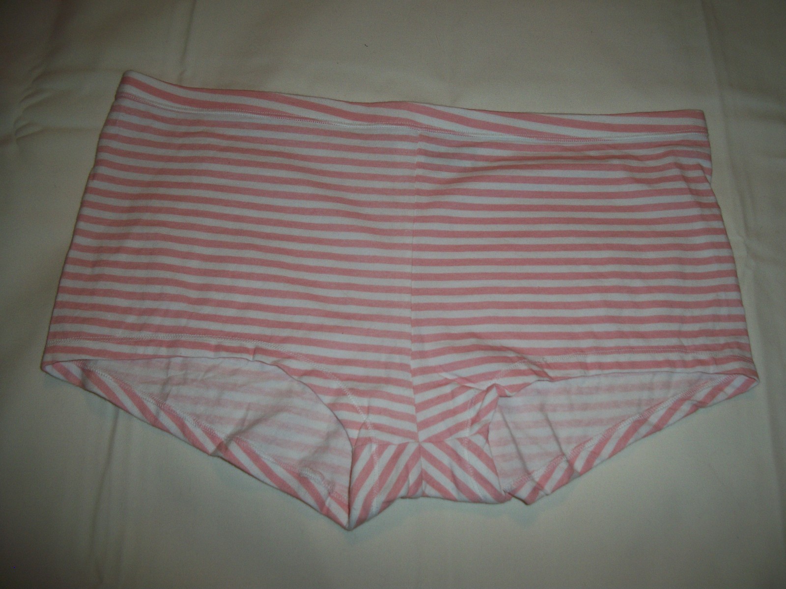LADIES HIPSTER BRIEF PANTY SIZE 8 / X LARGE BY HANES PINK STRIPE NWOT LOVELY