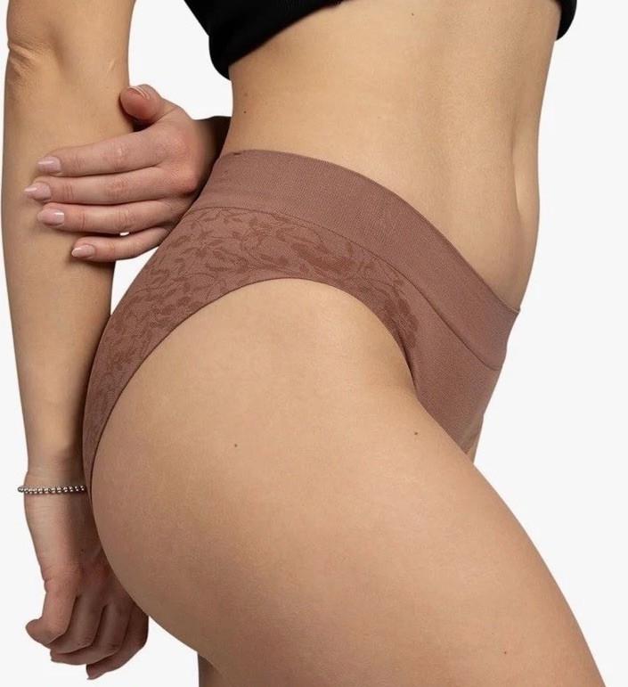 NWT TAHARI Women’s 5-Pack Seamless Laser Cut Bikini New Sz S