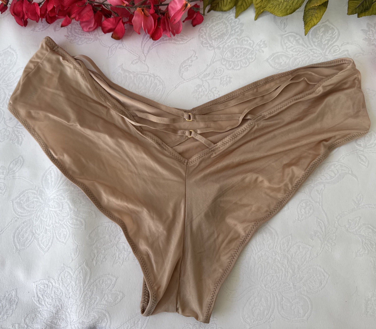 VICTORIA’S SECRET L SILKY NUDE GOLD STRAPPY CUT OUT BACK CHEEKY PANTIES NWT
