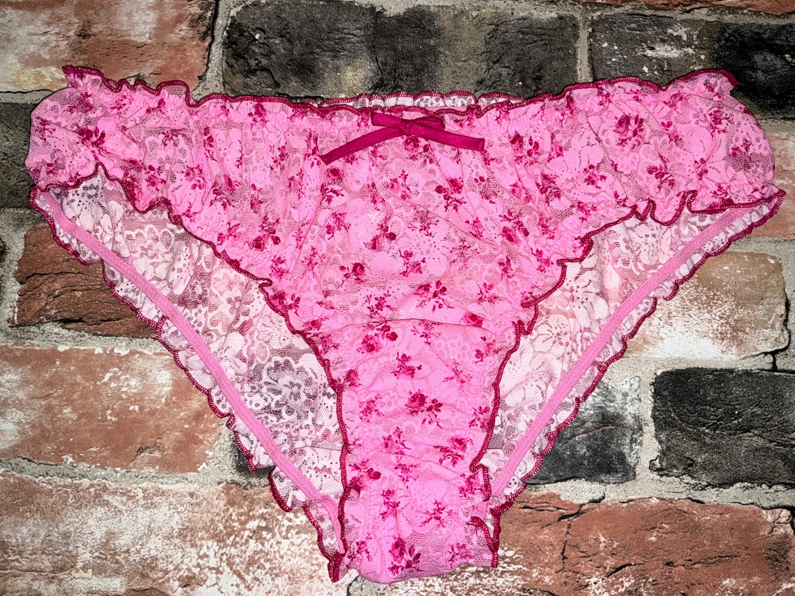 Victoria’s Secret Pink x LoveShackFancy Lace Bow Ruffle Cheeky Panties Beaux L