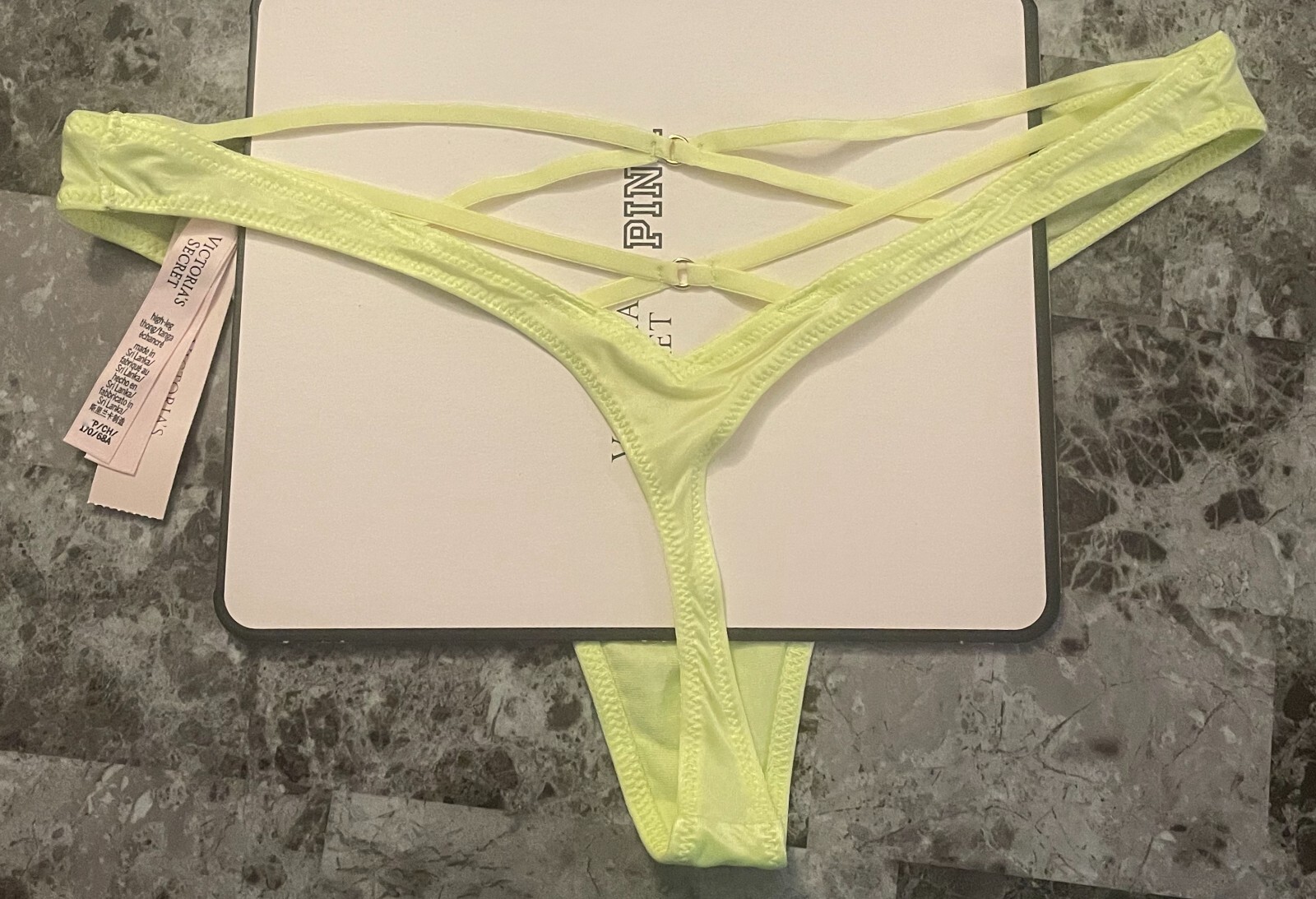 NWT VICTORIA’S SECRET CITRON SATIN SMOOTH STRAPPY BACK HIGH LEG THONG PANTIES