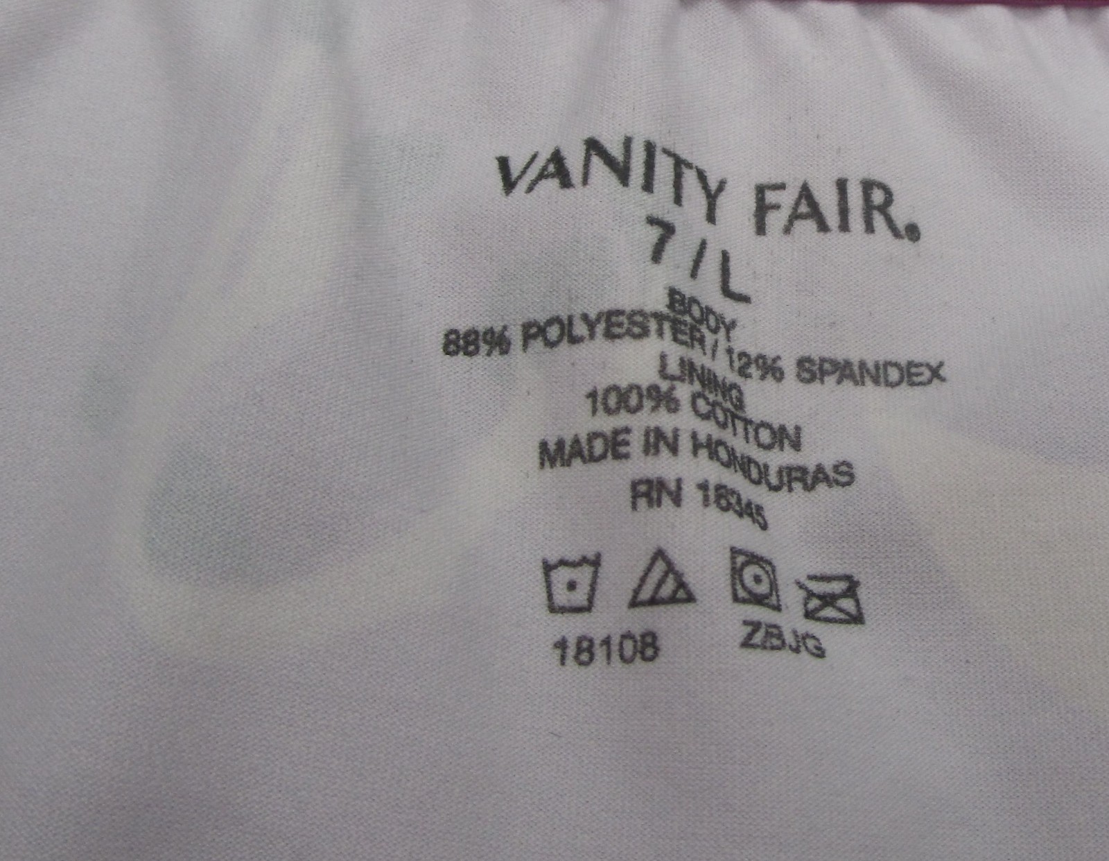 VANITY FAIR~L 7~18108~Purple Floral Print ILLUMINATION String Bikini
