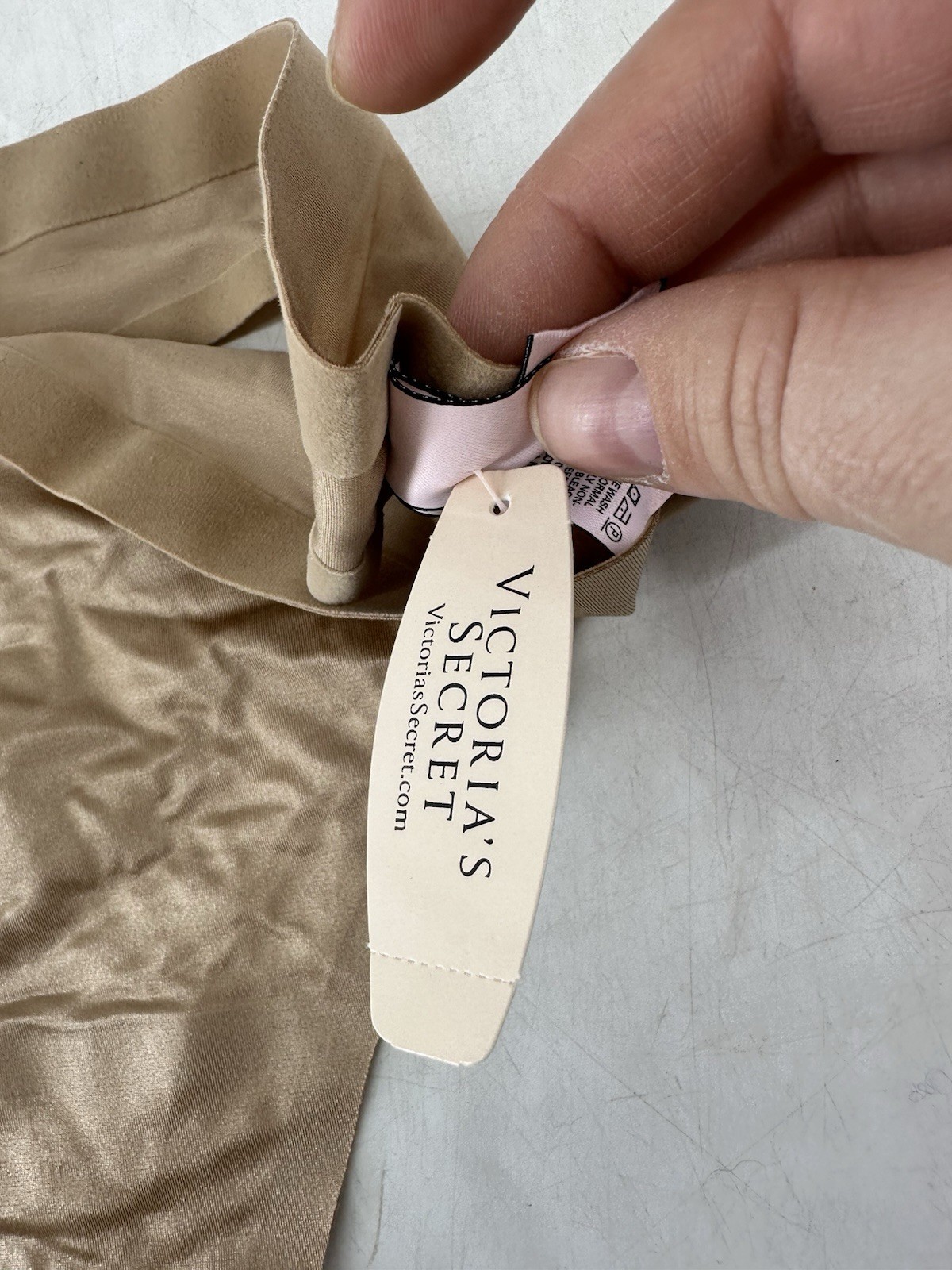 NEW Victorias Secret Large Women Thong Panties Beige AC5