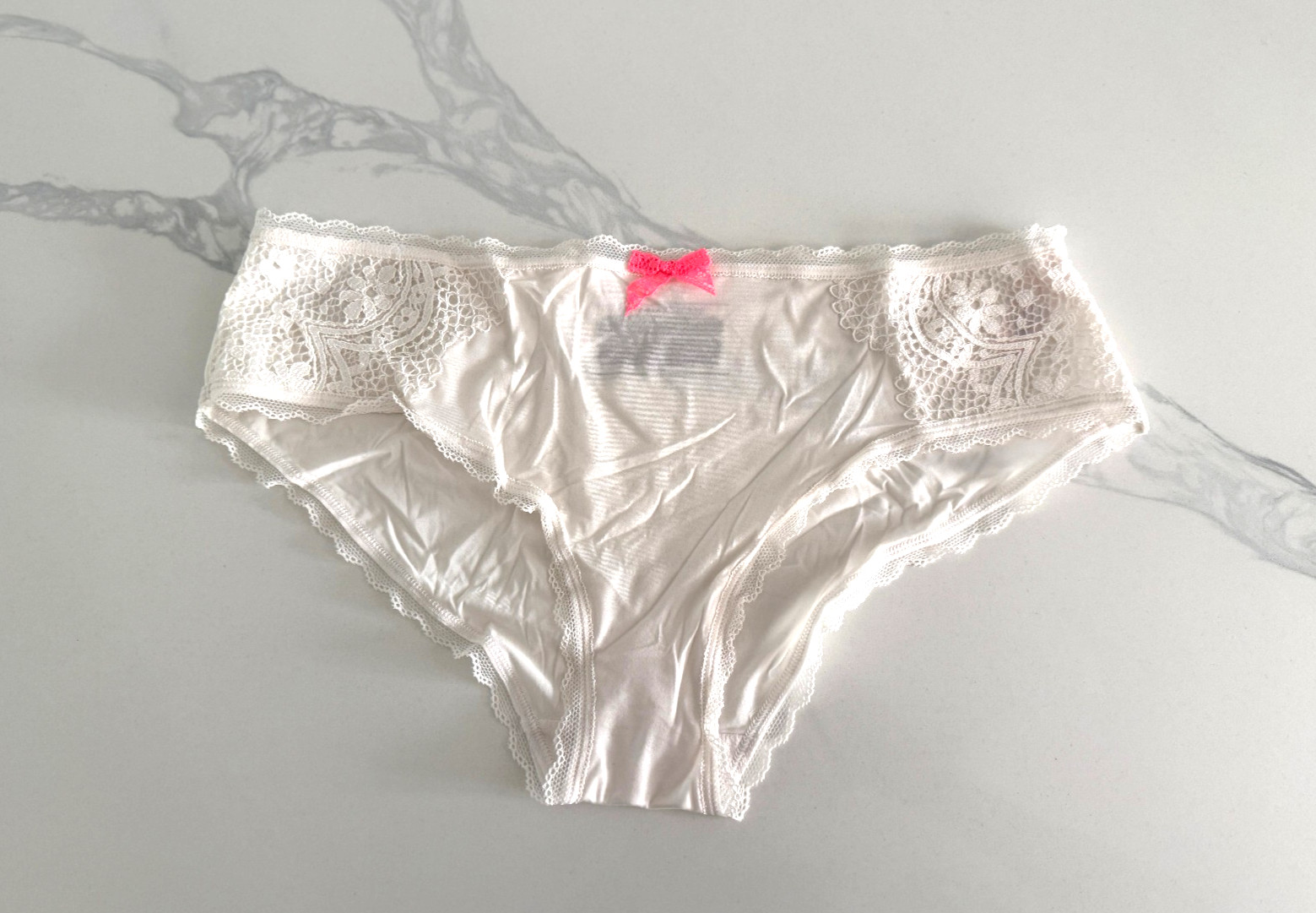 Victoria’s Secret Body by Victoria Lace Trim Hiphugger Panty Off-White