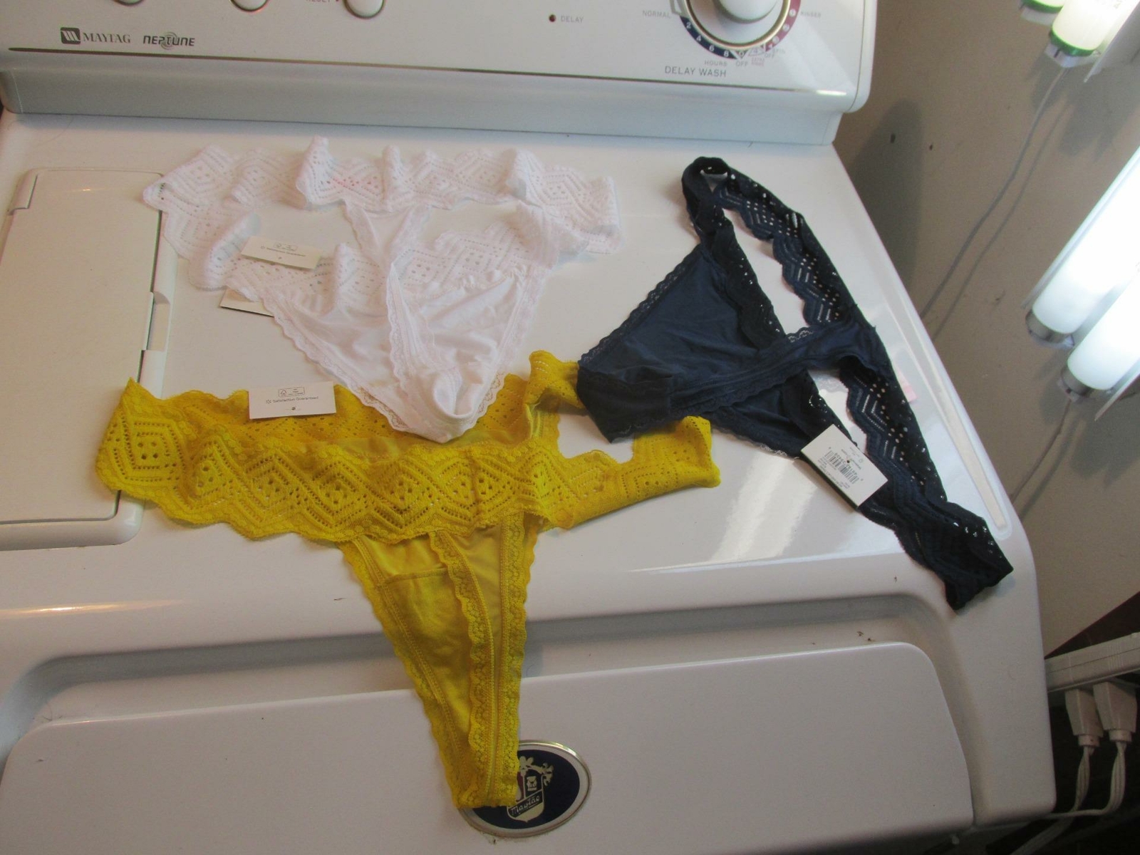 3 Pair Of No Boundary XXL Thongs White,Blue Cove,Gold Ice Free Ship Priority