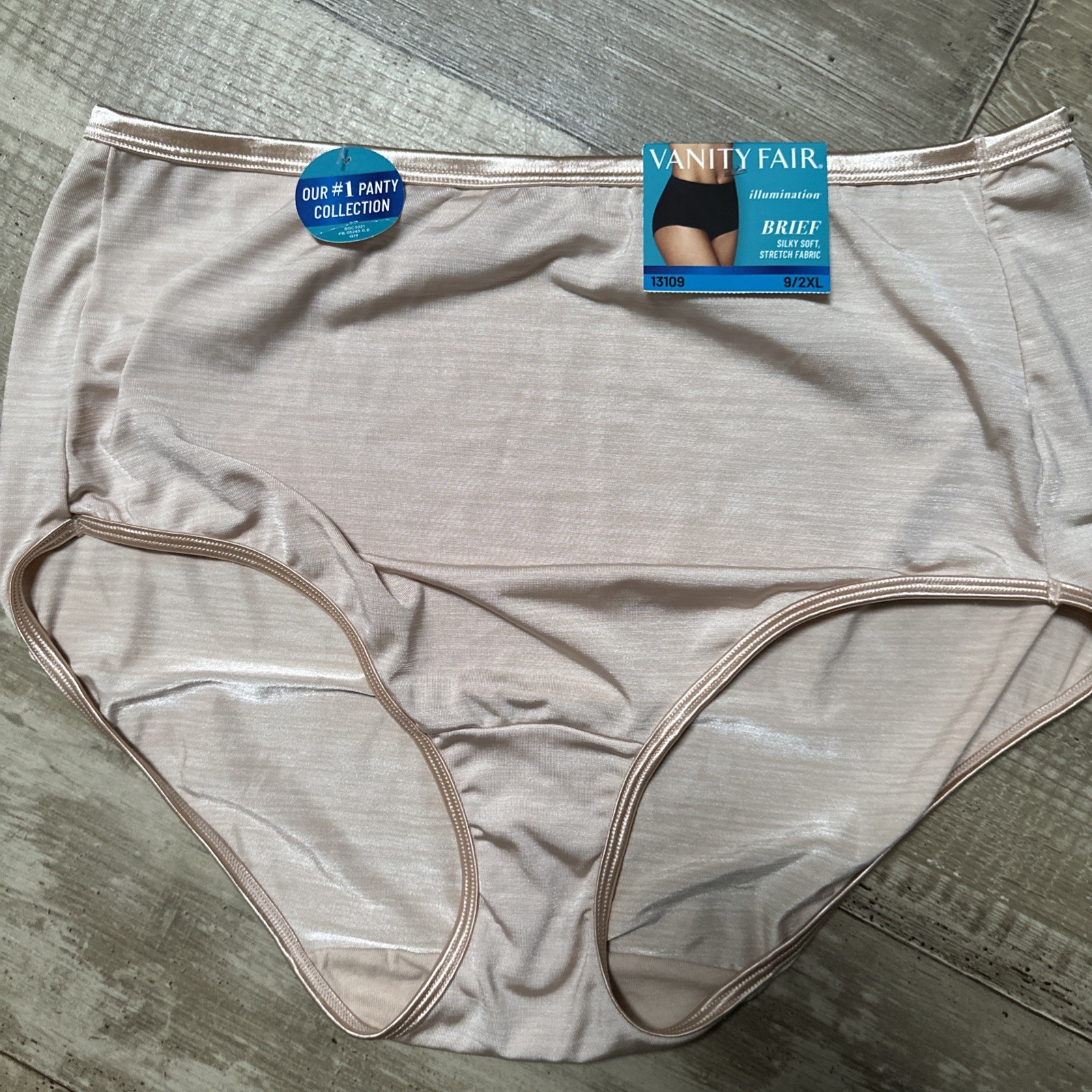 NWT Vanity Fair Panties Illumination Brief 13109 Soft Stretch Rose Beige 9 2XL