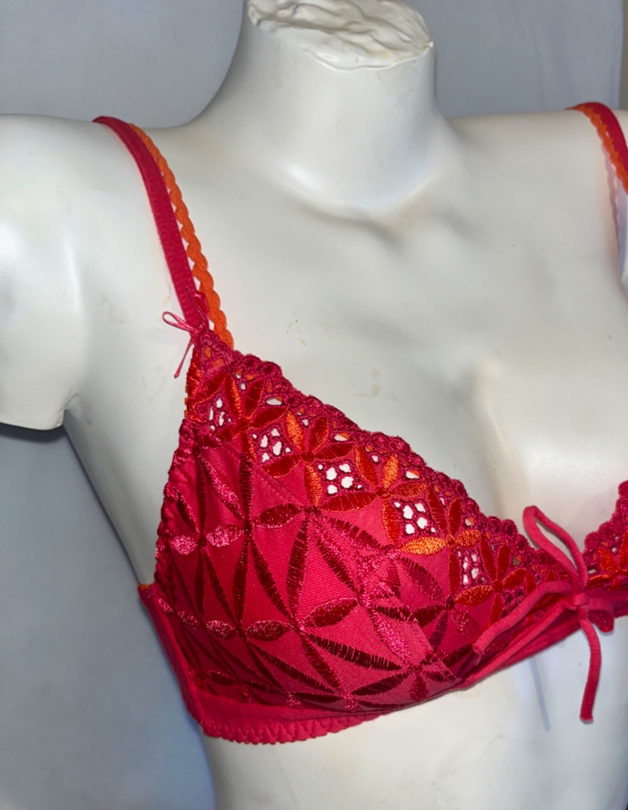 AUBADE BAHIA LINGERIE SEPRATES – 34B & Uk10 / Fr2 / EUR 38