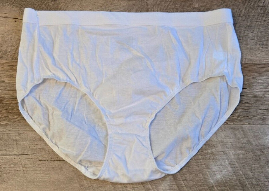 (4 Pk) HANES Women’s Underwear Assorted Colors & Styles Size 6/M