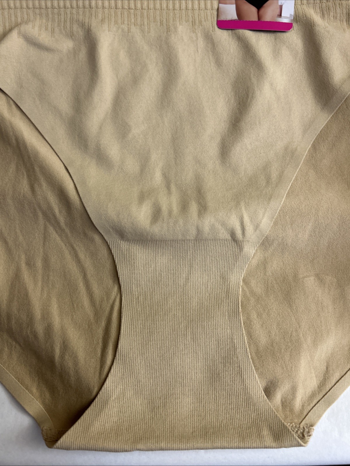 New! Bali DFMSH3~Comfort Revolution Seamless Hi Cut Panty ~ 3 Pack~ Beige