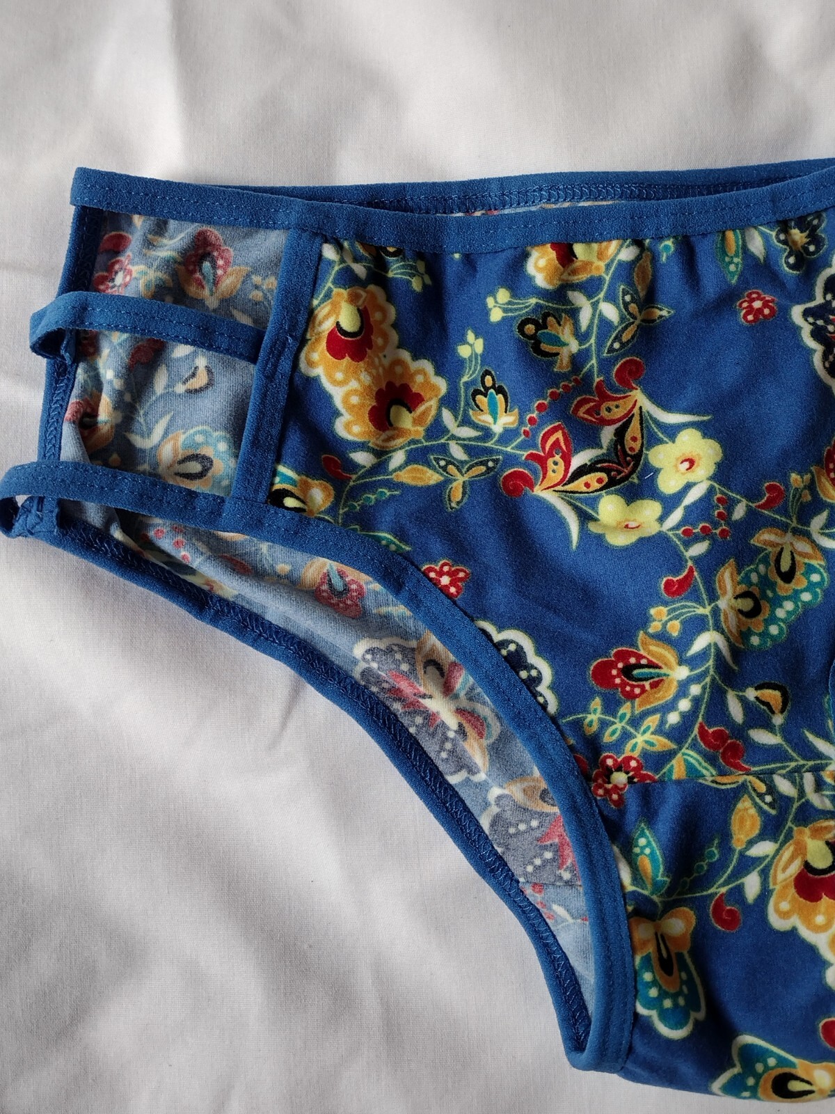 CLOVIA SMALL BLUE FLORAL STRAPPY HIPSTER PANTY COTTON SPANDEX NEW WITH TAGS