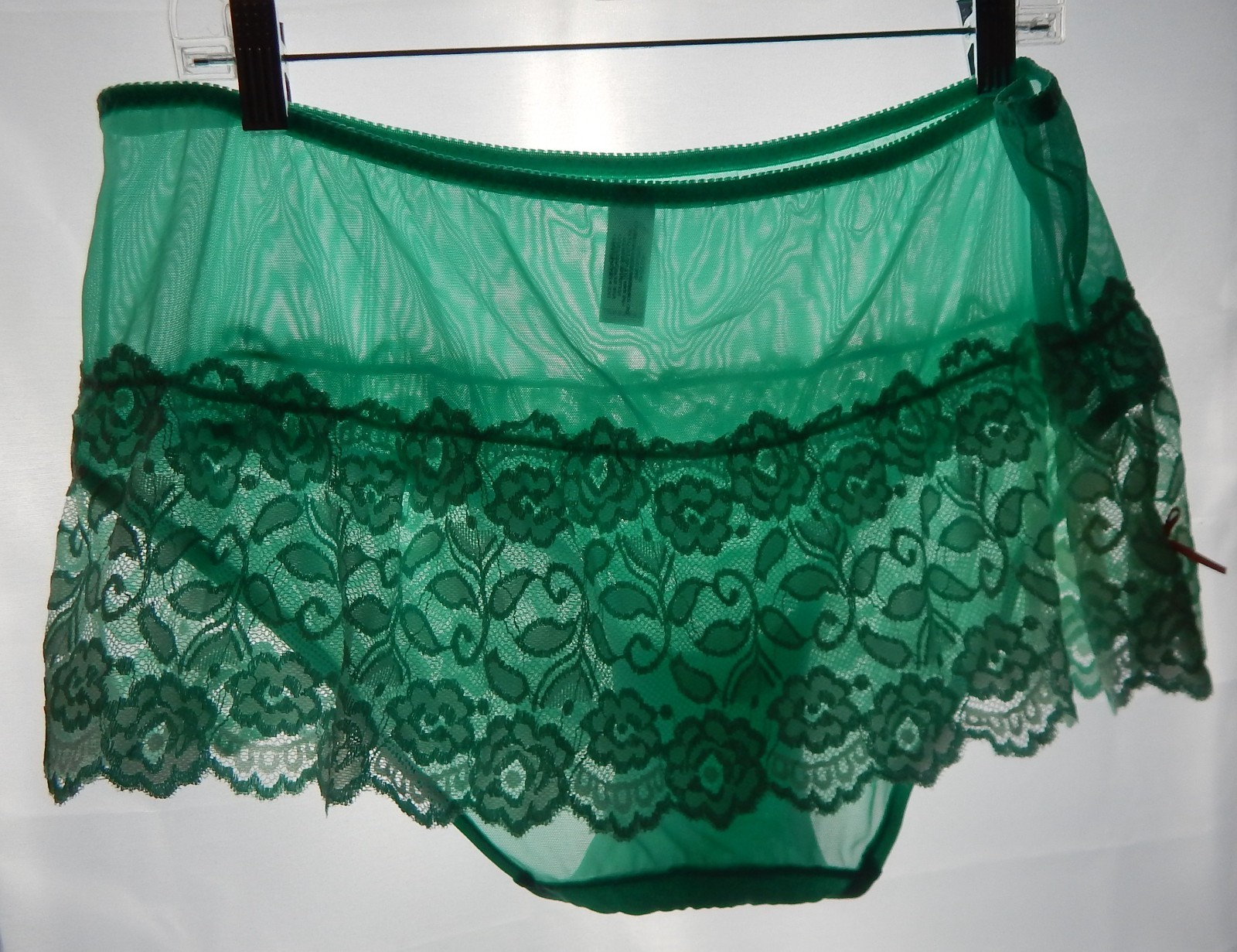 CABERNET GREEN NYLON/SPANDEX FLIRT SKIRT LACE PANTY–Style 4264–Size 2X