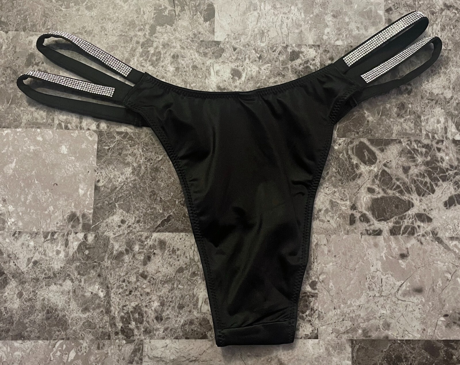 VICTORIA’S SECRET BLACK SMOOTH RHINESTONE DOUBLE SHINE STRAP BRAZILIAN PANTIES