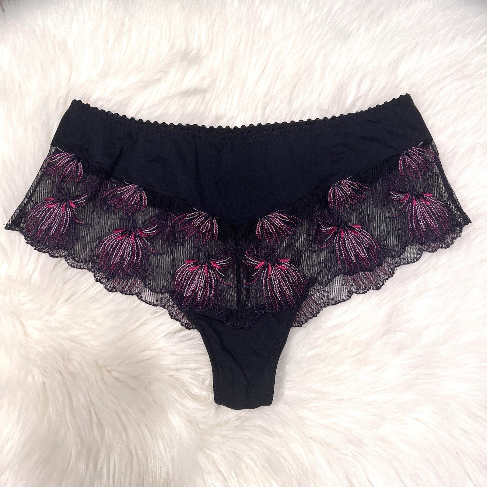 NEW Prima Donna Panties Sz 8 Fireworks Luxury Thong Embroidered Lace Black Pink