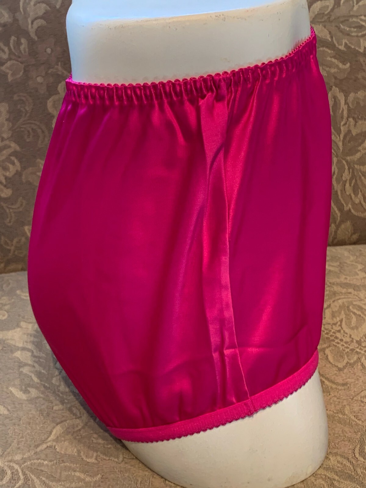 SECRETS IN LACE ~ FUCHSIA PINK ~ SATIN PIN-UP FULL BRIEF PANTIES ~ SIZE SMALL