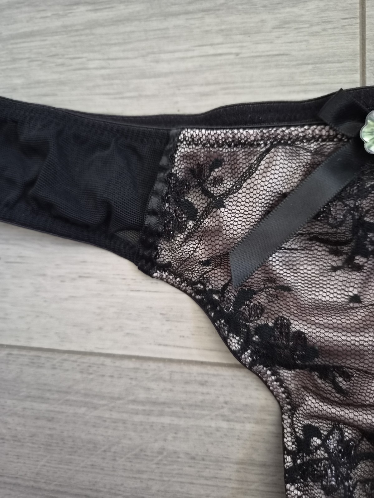 BNWOT Ann Summers Black & Nude Lace Overlay Thong Size 10-14