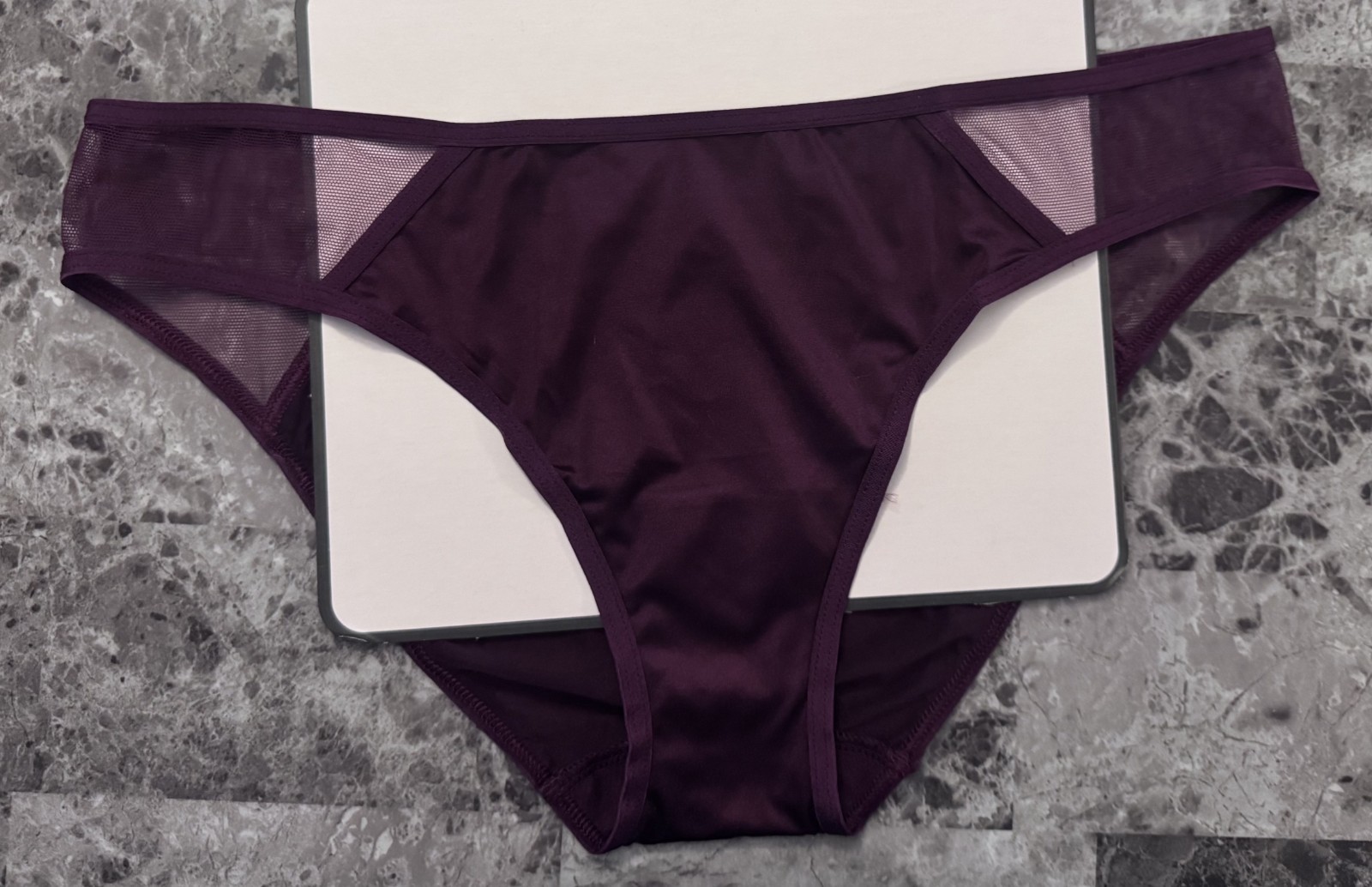 NWT VICTORIA’S SECRET MEDIUM MAROON SATIN SMOOTH SHEER MESH RARE BIKINI PANTIES