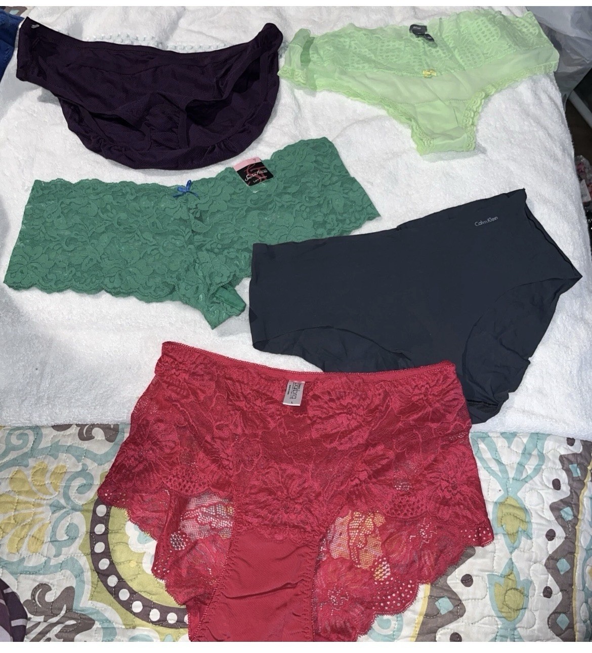 Multi Style Panties Seamless Lace Size large Lot Of 5 See Tags Peek At Designers
