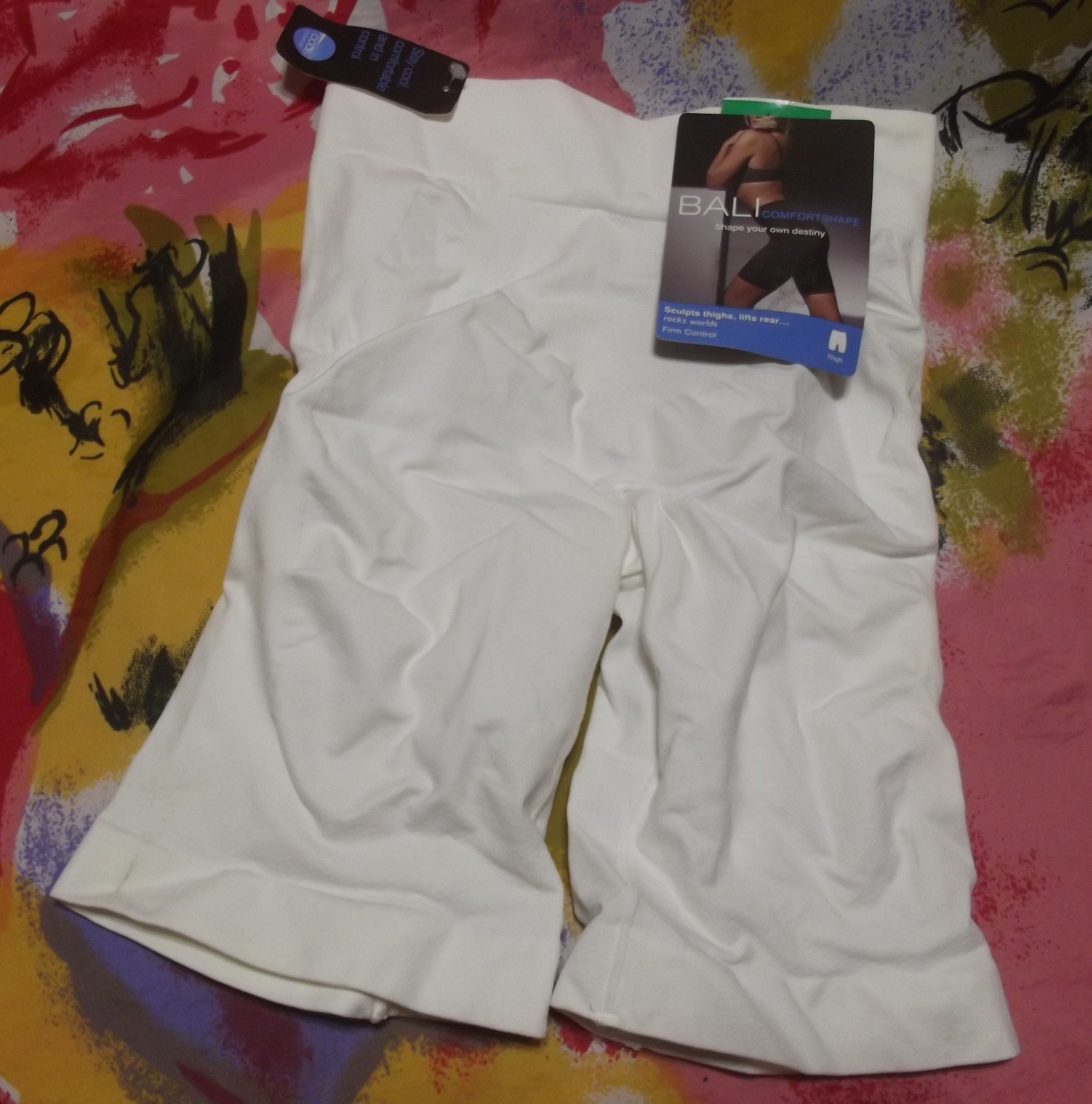 NEW BALI 8624 COOL COMFORT COMFORTSHAPE FIRM CONTROL THIGH SLIMMER PANTY L