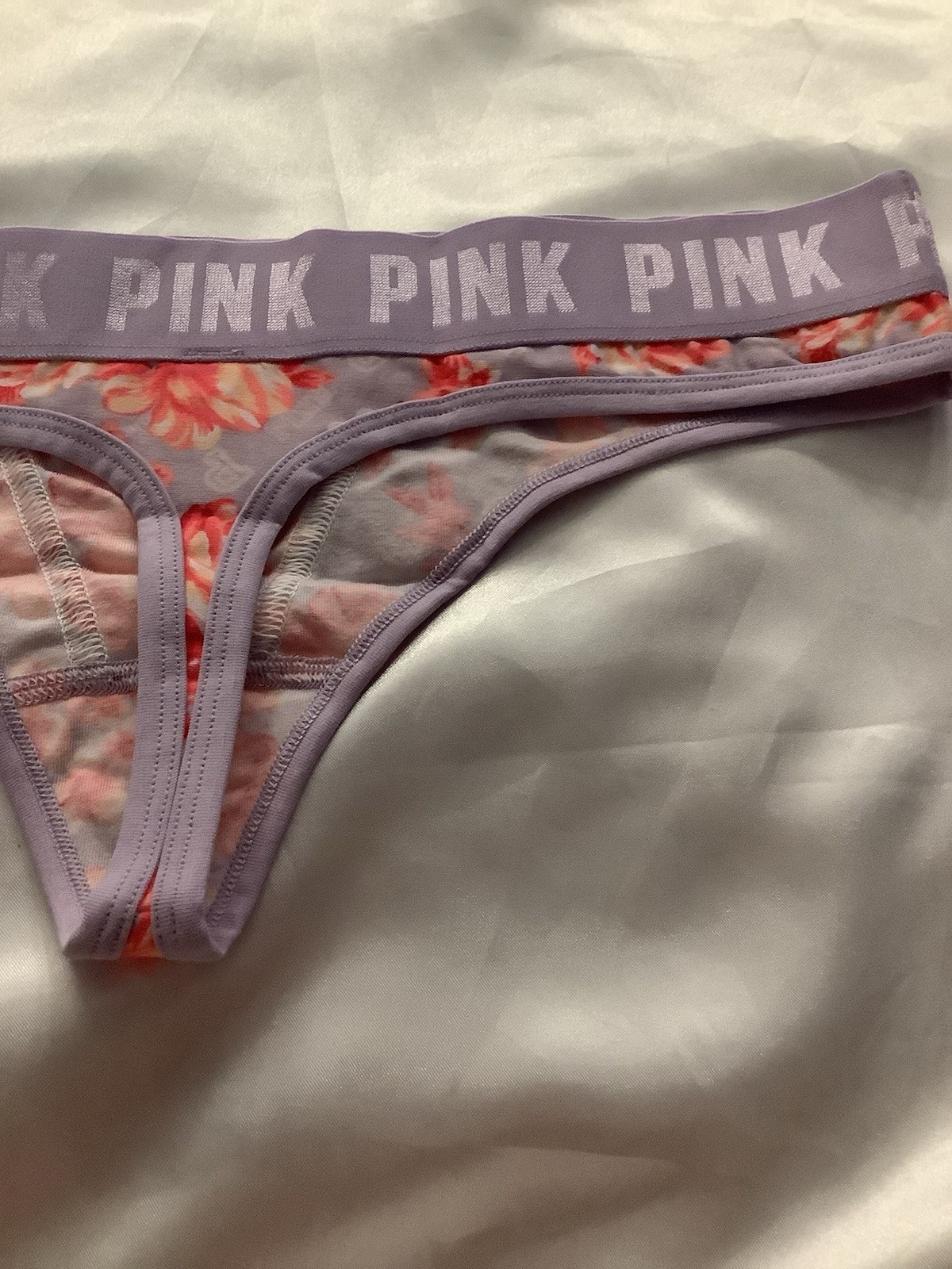 Victoria’s Secret PINK Women’s Thong Panties Purple Floral Boy Binding 1pk Large