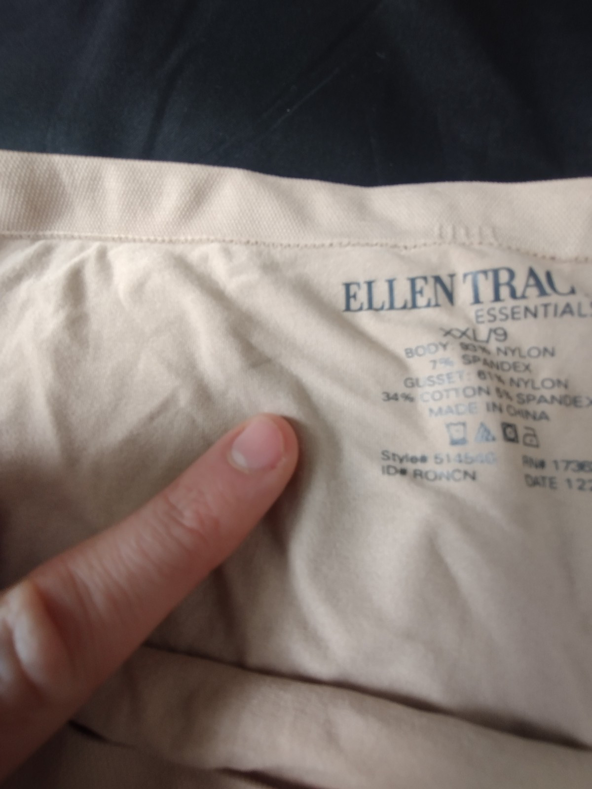 Ellen Tracy ladies’ brief stretch panty-NWOT-Sz XXL/9-taupe-nylon/spandex