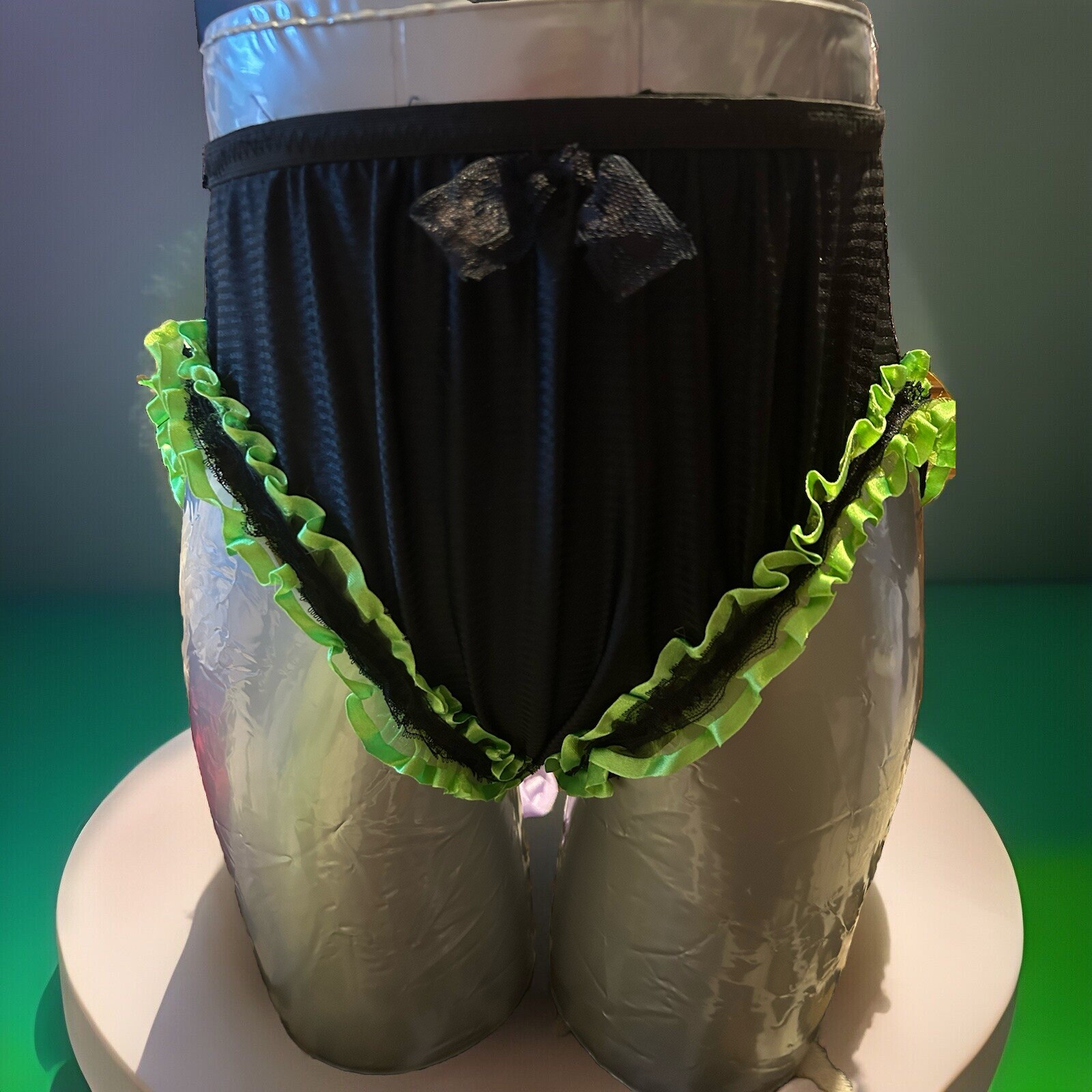 Handmade Black And Green Nylon Sizes Small Waist 17