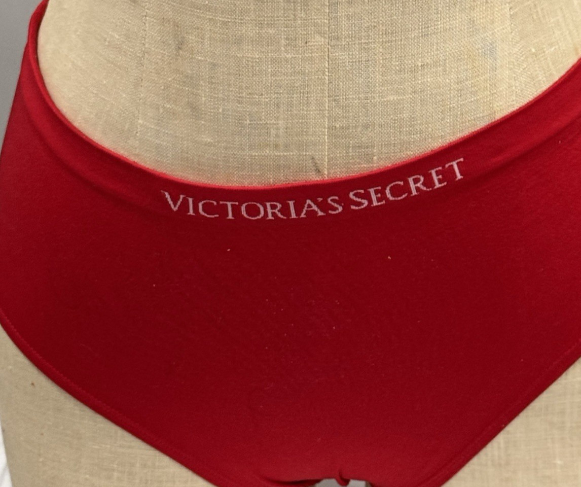 Victoria’s Secret Bikini /Hip Hugger Size XL Underwear New With Tags-Pack of 3
