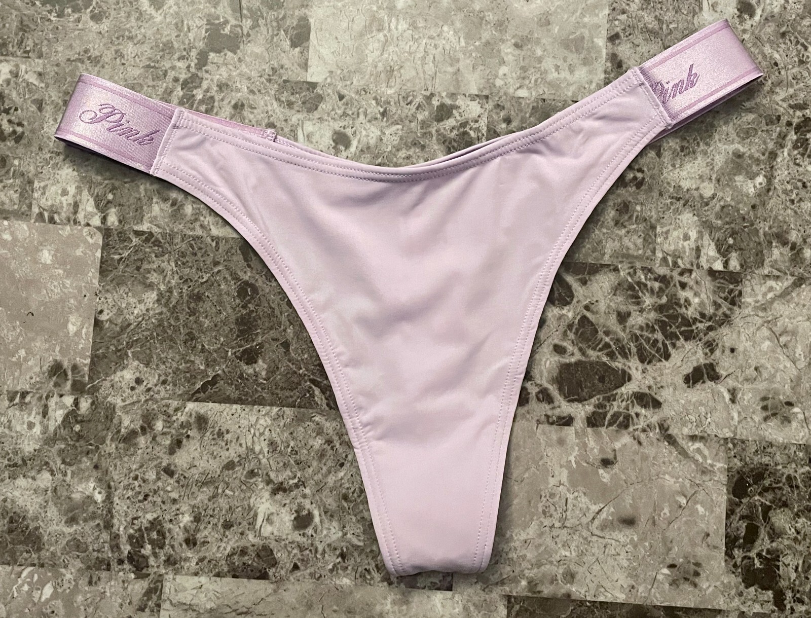 NWT VICTORIA’S SECRET PINK SMOOTH LAVENDER PURPLE THICK SIDE STRAP THONG PANTIES