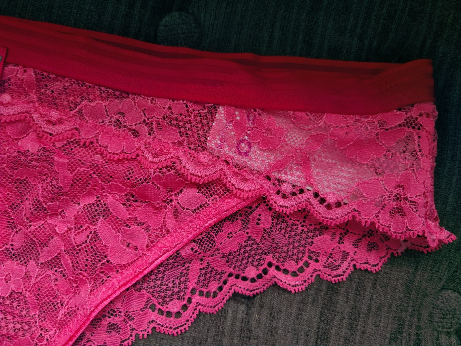 Freya Offbeat Bright Pink Lacey Brazilian Brief Size Large Or UK 14