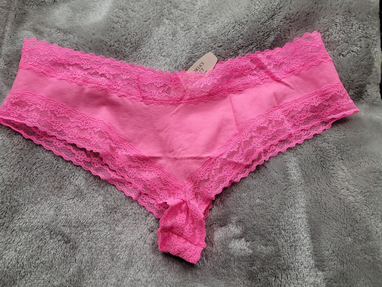 NWT Vtg Victoria’s Secret Bubblegum Pink L Cheeky Panties Lace SMOOTH COTTON HOT