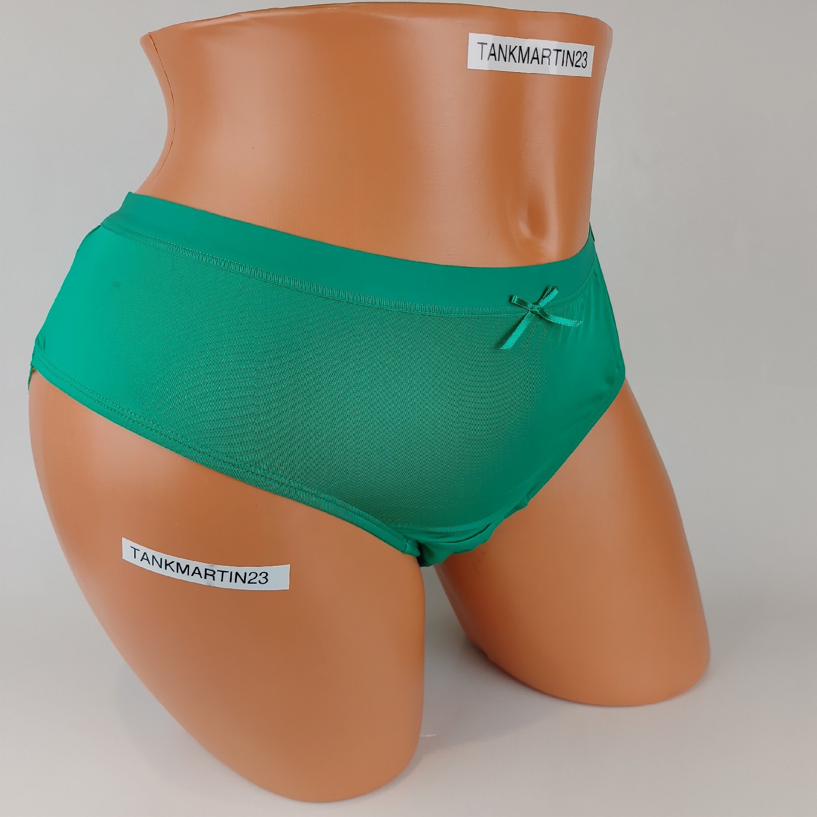 LANE BRYANT CACIQUE NO SHOW HIPSTER 14/16 PANTY PLUS GREEN W/ GREEN LACE SOLID