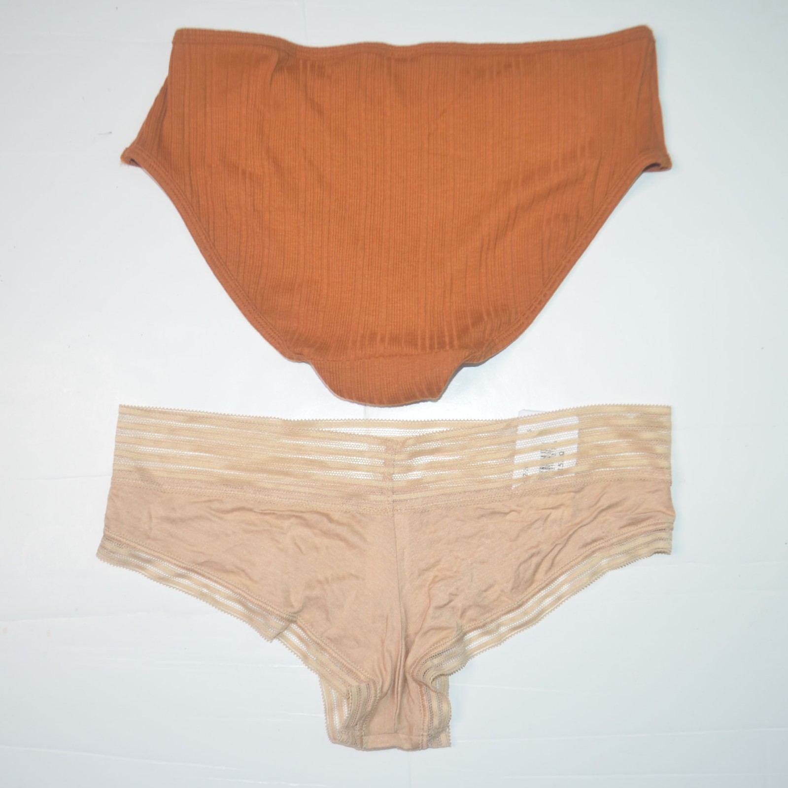 2 Pack NWT CALVIN KLEIN Assorted Hipster Underwear Sz S